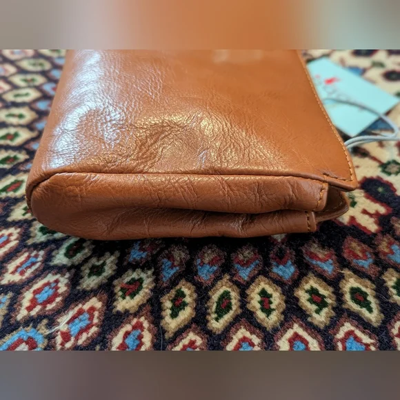 NWT Hobo Delanna Cognac Clutch - Picture 6 of 7